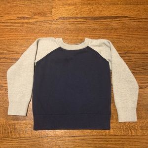 LIKE NEW GAP Raglan Navy and Gray Sweater